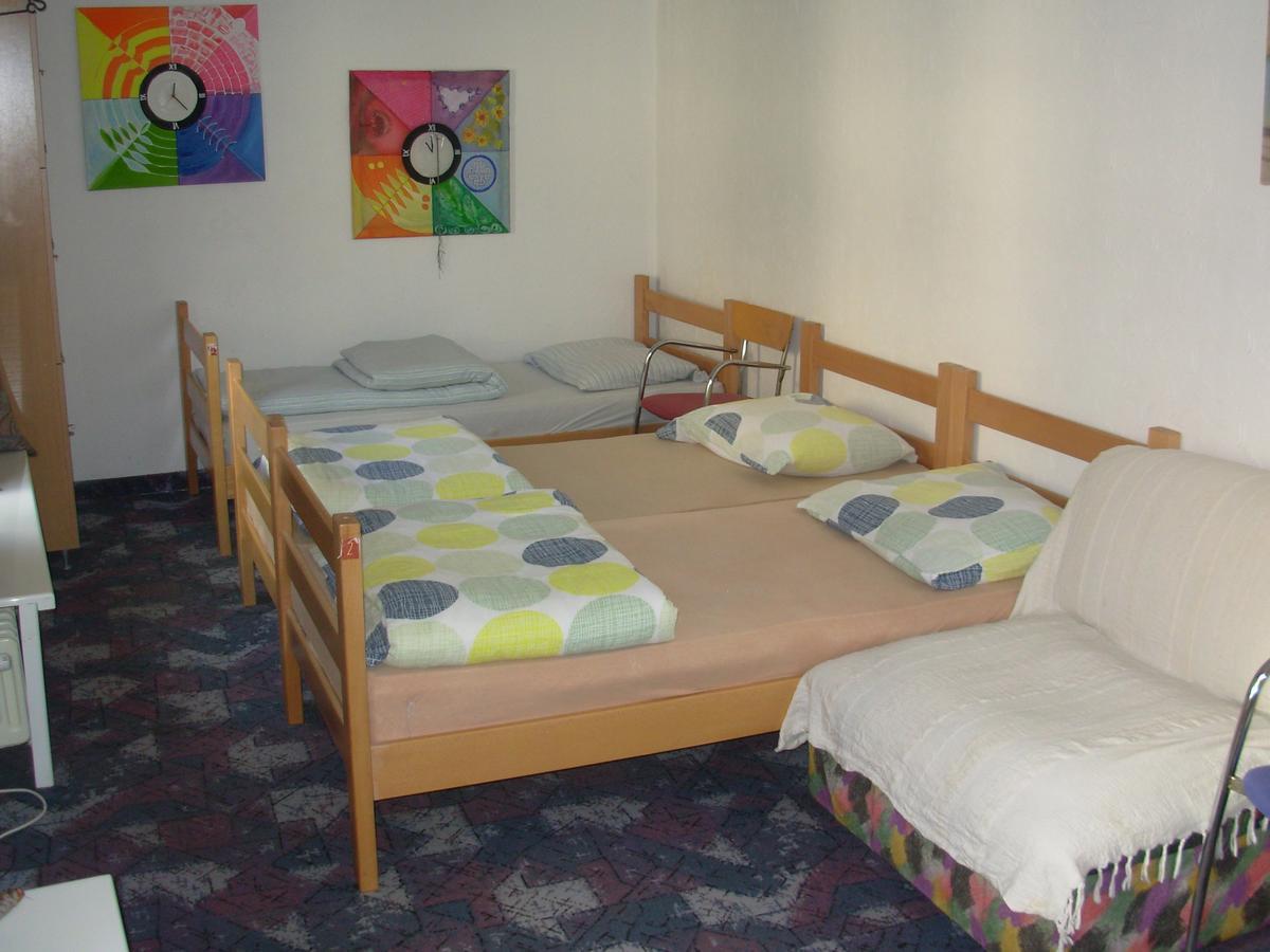 Hostel 021 Újvidék Kültér fotó